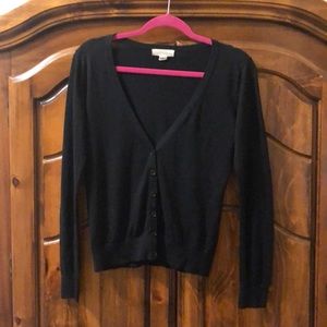 Forever 21 black v-neck cardigan size Med
